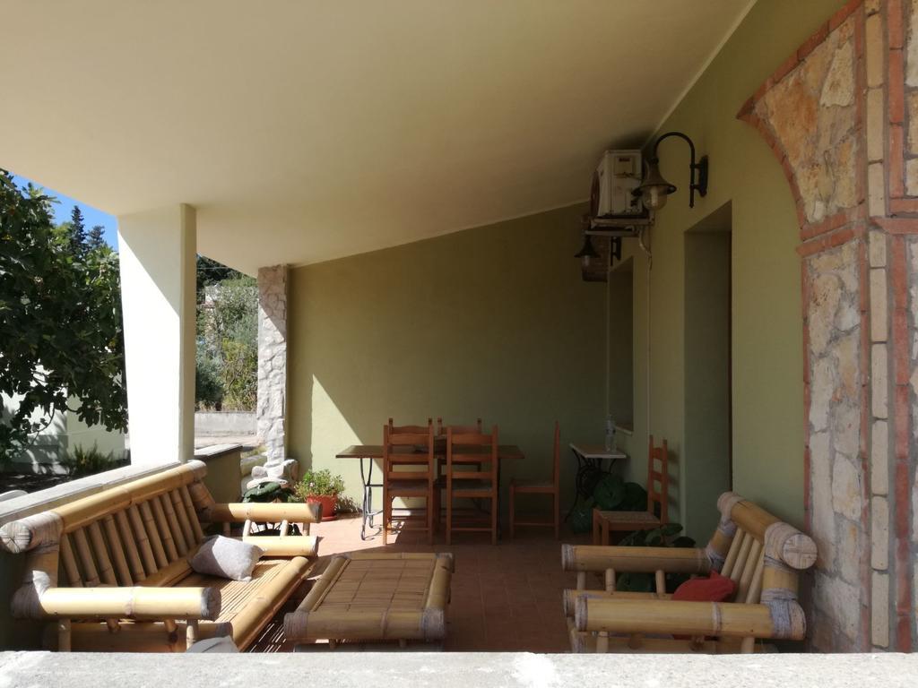 Villa Renzo E Lucia Sant Isidoro  Exterior photo